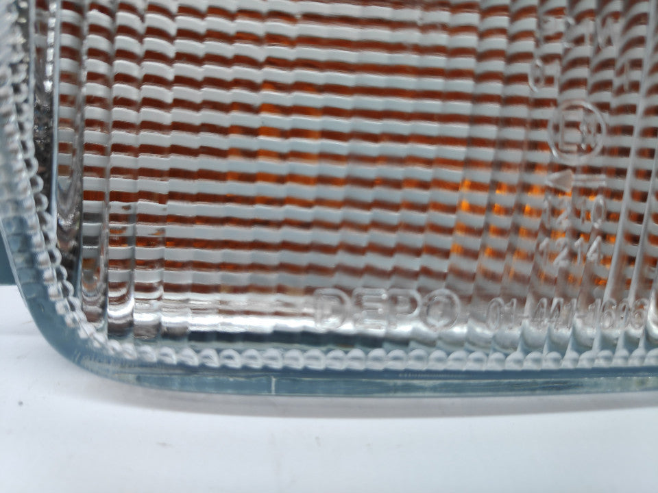 Pisca Frente Direito Vw Golf III 92-97