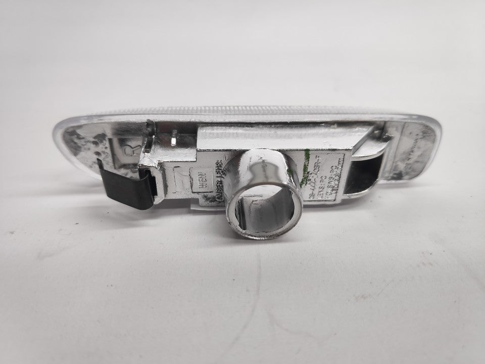 Pisca Guarda-Lamas Direito Bmw S-3 E46 4P/ Touring 98-01