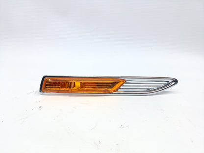 Pisca Guarda-Lamas Direito S/ Porta-Lampadas Laranja Ford Mondeo IV 07-10