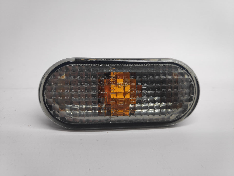 Pisca Guarda Lamas Volkswagen 96-10 Fumado