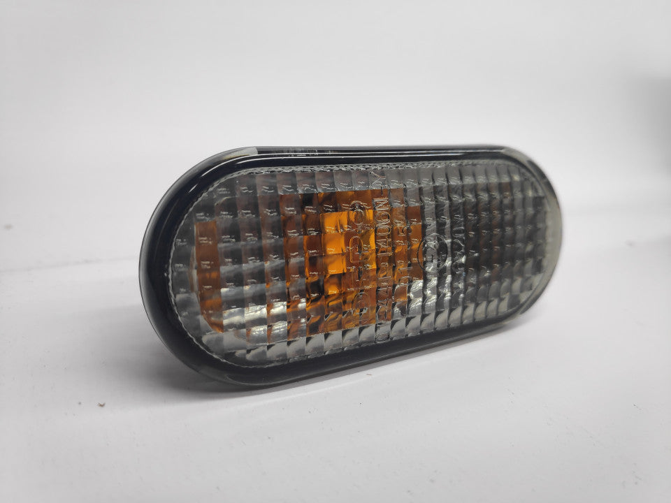 Pisca Guarda Lamas Volkswagen 96-10 Fumado