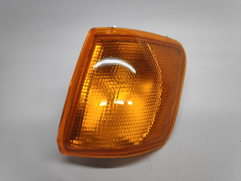 Pisca Mazda 121 90-96 Esquerdo Laranja