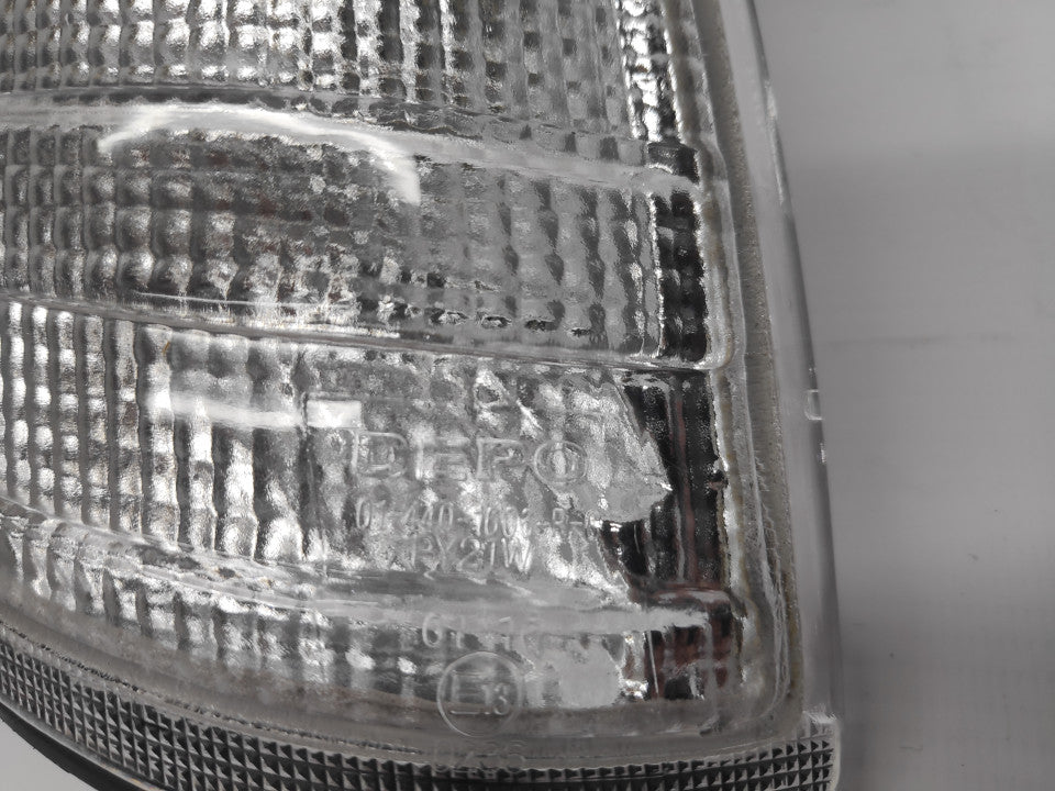 Pisca Mercedes W124 85-93 Direito