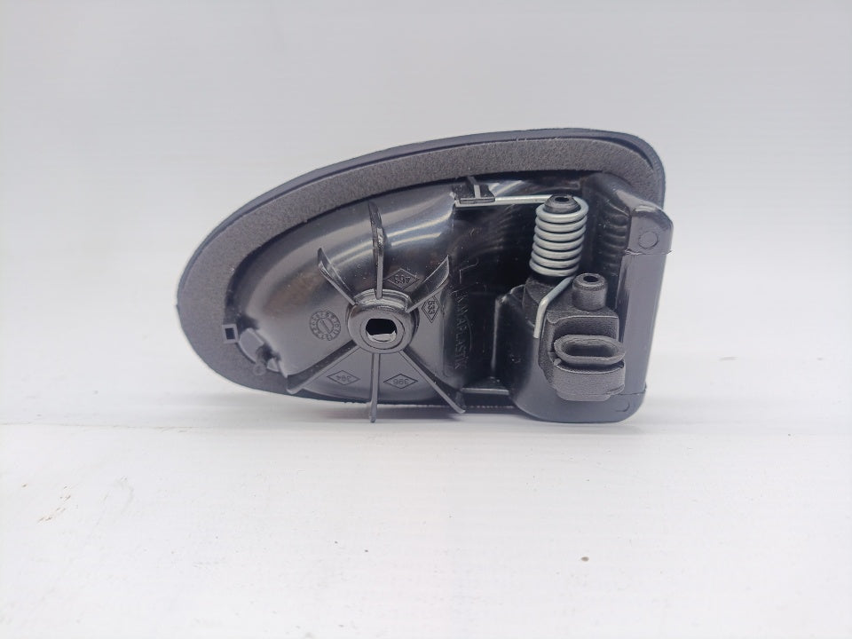Puxador Interior Esquerdo Renault Clio Megane Master Iveco Daily Dacia Logan