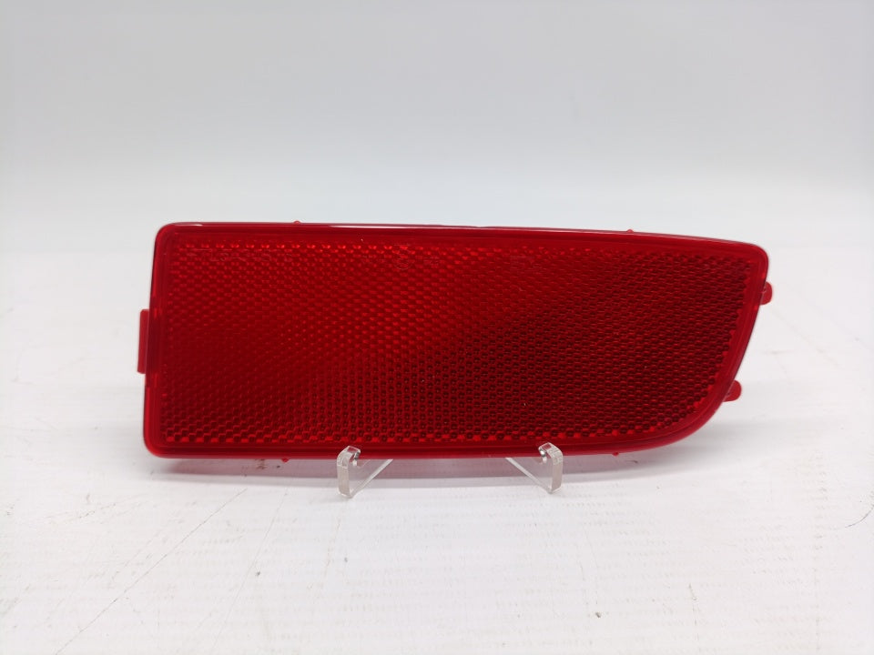 Refletor Direito VW Crafter 06-16