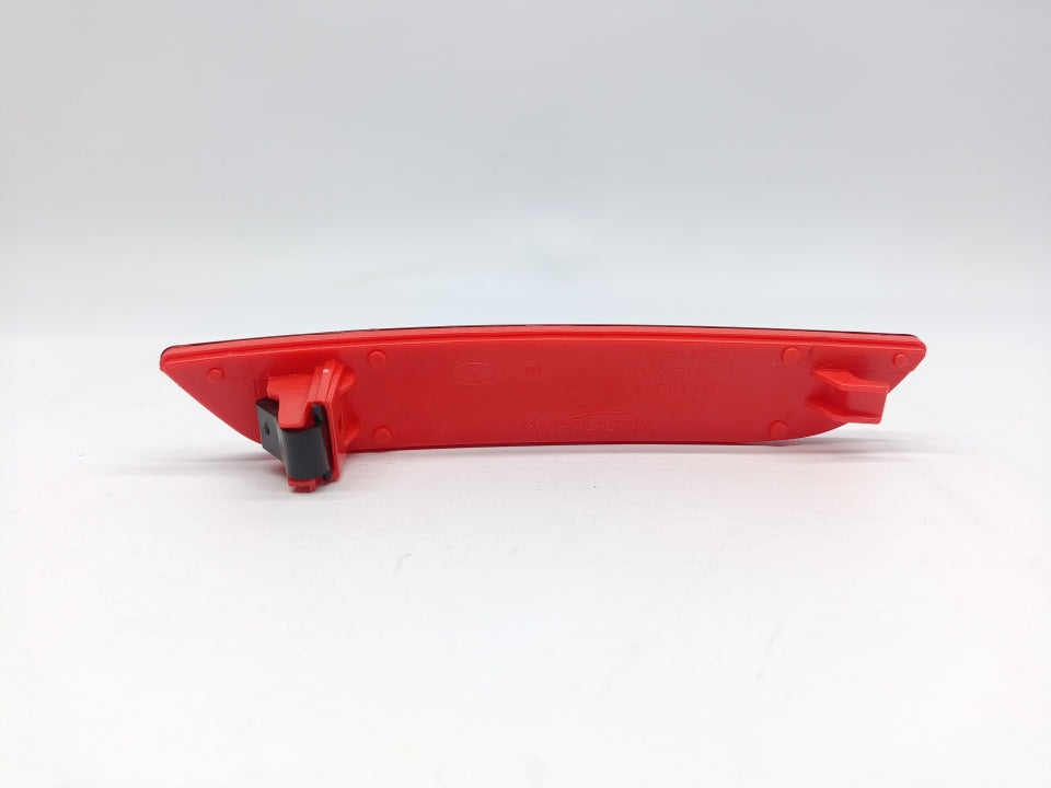 Refletor Esquerdo Renault Clio IV 13-19 HB ( Dir SW)